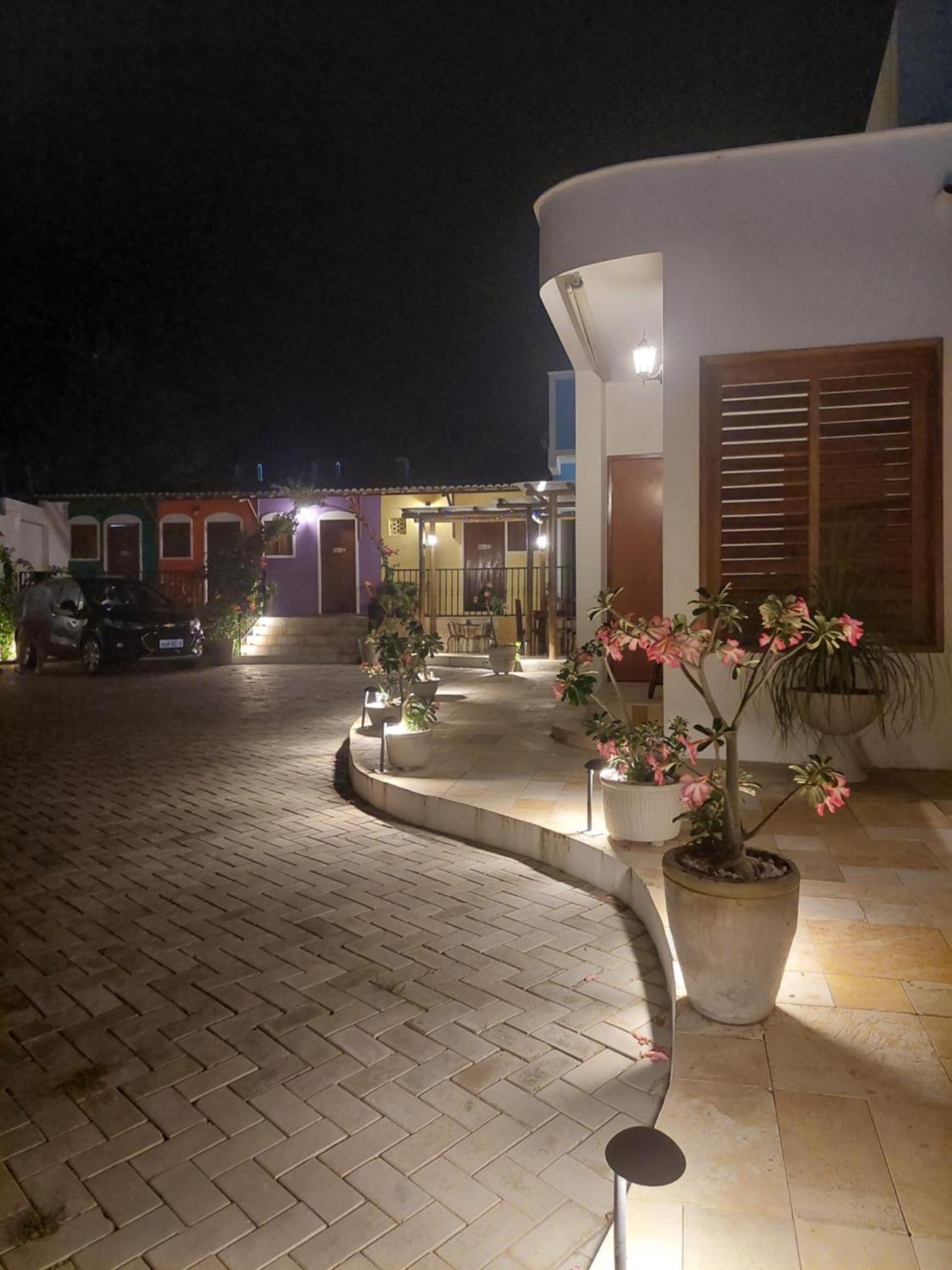Buganvilia Pousada & Bistro Santa Cruz  Exterior photo