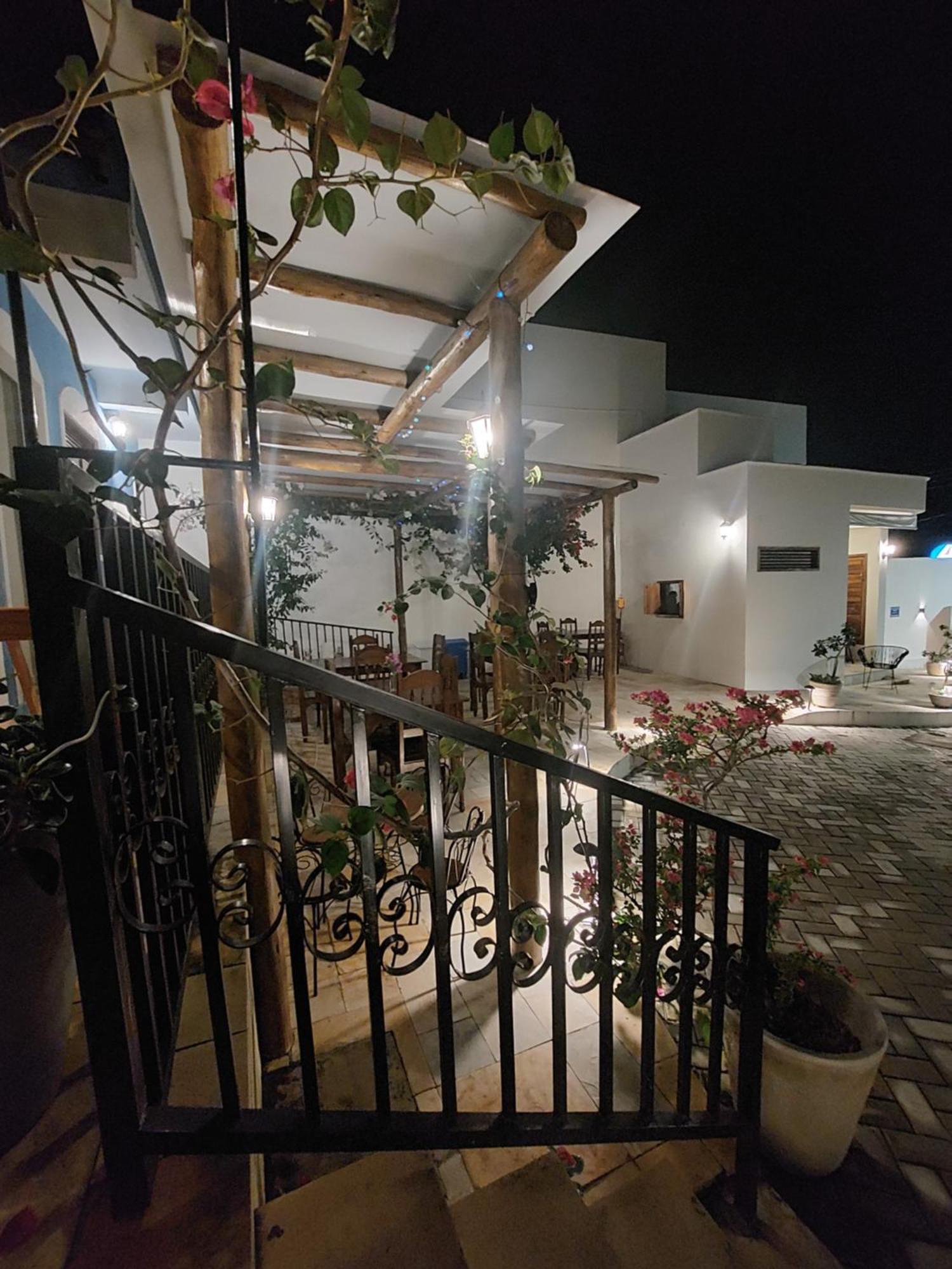 Buganvilia Pousada & Bistro Santa Cruz  Exterior photo